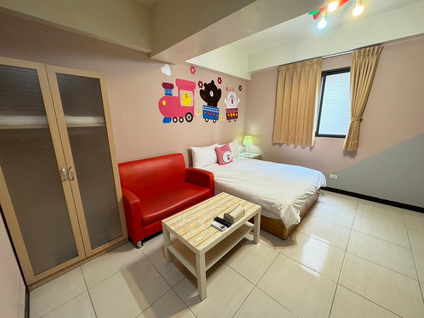 Yi Chung Disney Taichung Buitenkant foto