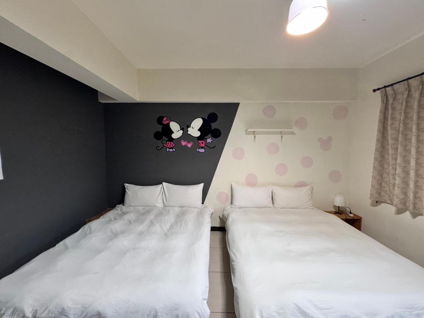 Yi Chung Disney Taichung Buitenkant foto